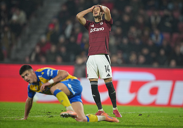 Sparta v Teplicích, kotel už na rozcvičce. Rezek: Umí vyhrát, i když se jí nedaří