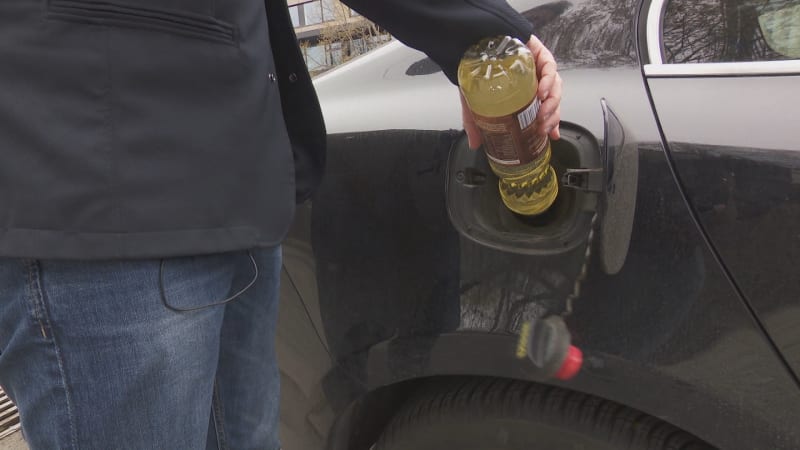 Olej místo nafty? Časovaná bomba pod kapotou, varují experti. Místo úspory může způsobit škody