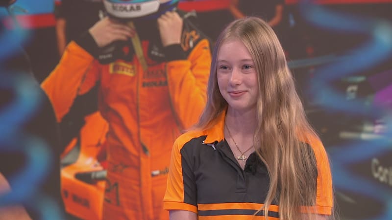 Dcera legendárního Häkkinena závodí za Česko: Táta to neměl jednoduché. Teď mi dává rady